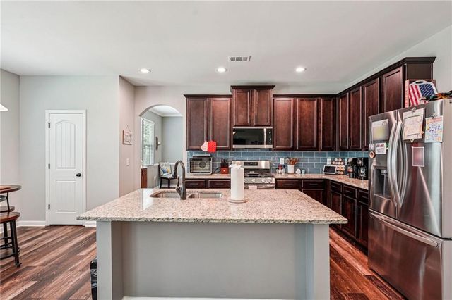 291 Harmony Circle, Acworth, GA 30101