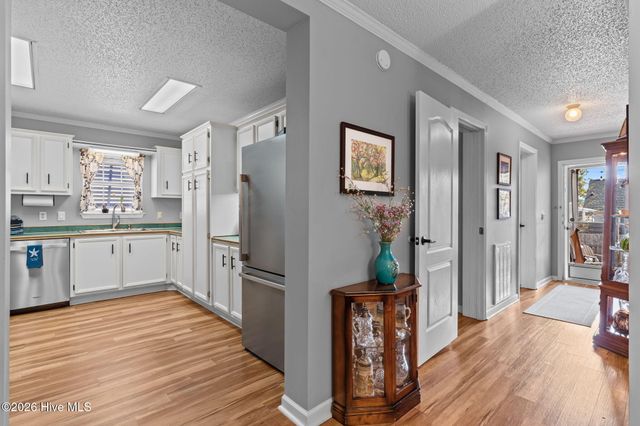 212 NE 33rd Street, Oak Island, NC 28465