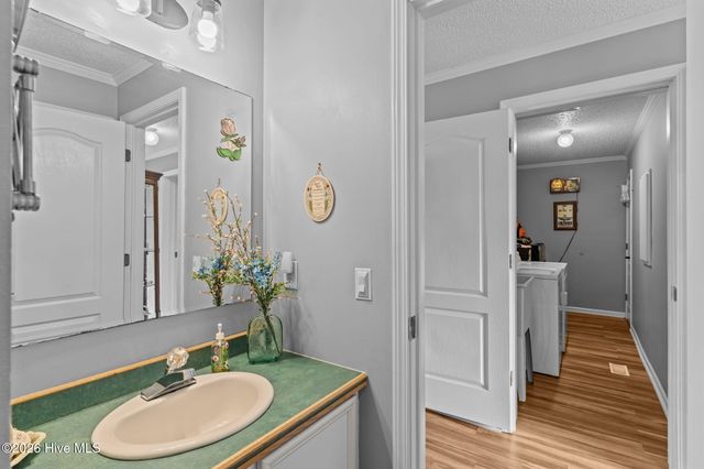 212 NE 33rd Street, Oak Island, NC 28465