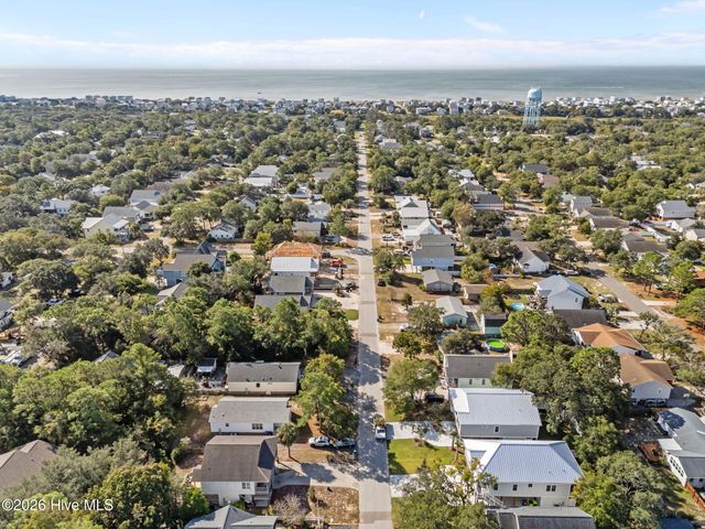 212 NE 33rd Street, Oak Island, NC 28465