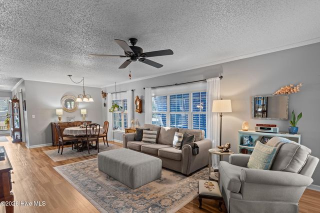 212 NE 33rd Street, Oak Island, NC 28465