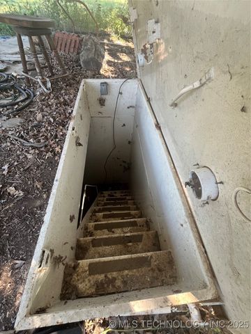 1915 Springdale Road, Ardmore, OK 73401