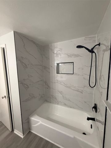 1404 Tatum Drive, Arlington, TX 76012