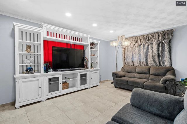 1404 Tatum Drive, Arlington, TX 76012