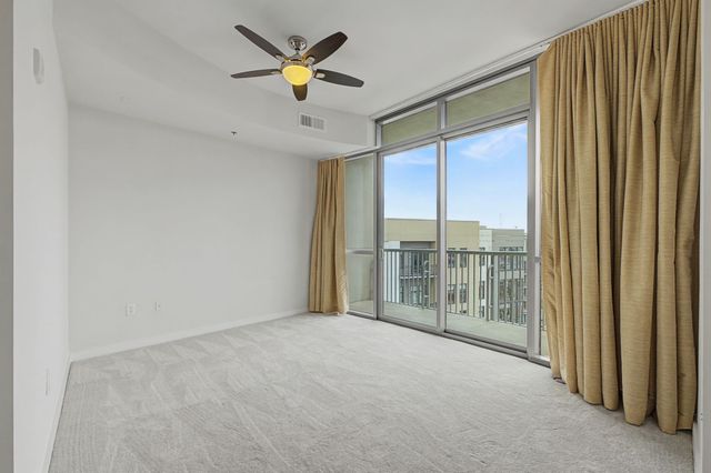 900 20th Ave S Apt 1615, Nashville, TN 37212