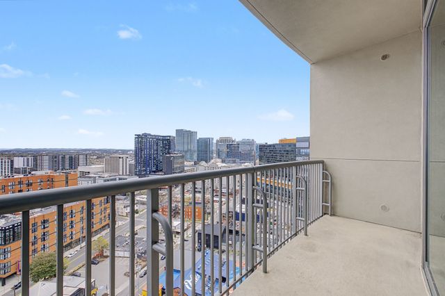 900 20th Ave S Apt 1615, Nashville, TN 37212