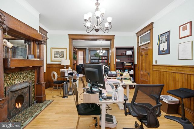 310 W BURKE ST, Martinsburg, WV 25401