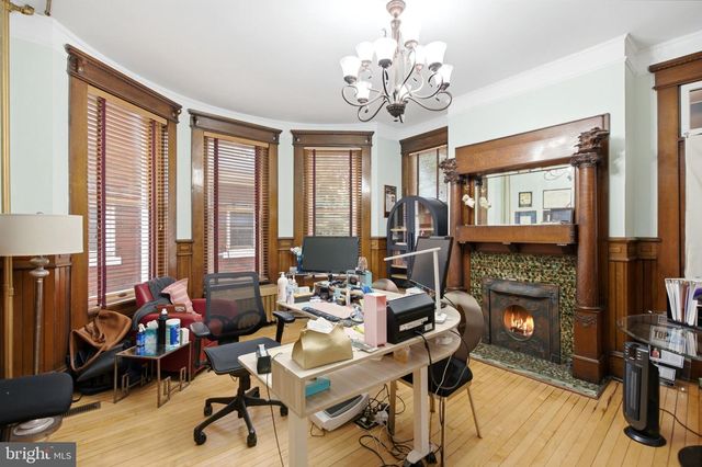 310 W BURKE ST, Martinsburg, WV 25401