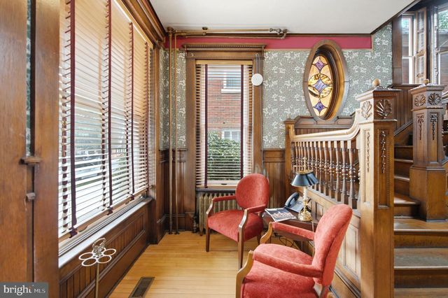 310 W BURKE ST, Martinsburg, WV 25401