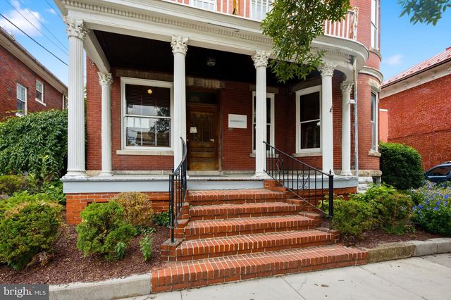 310 W BURKE ST, Martinsburg, WV 25401