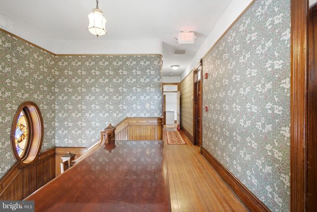 310 W BURKE ST, Martinsburg, WV 25401