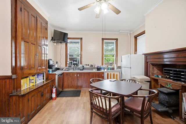 310 W BURKE ST, Martinsburg, WV 25401