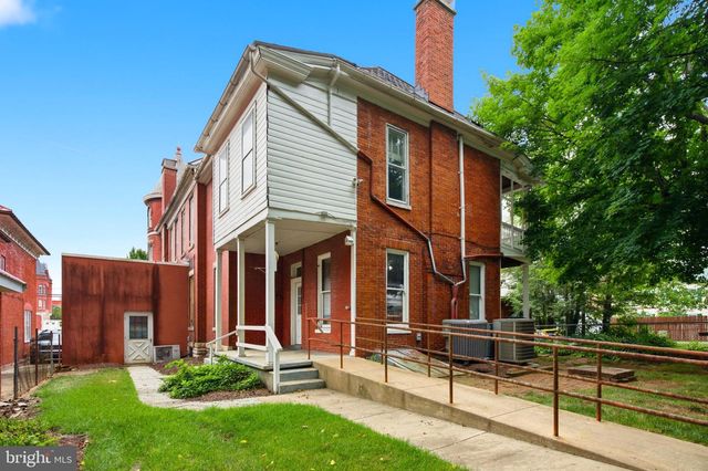 310 W BURKE ST, Martinsburg, WV 25401