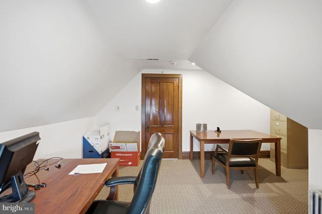 310 W BURKE ST, Martinsburg, WV 25401