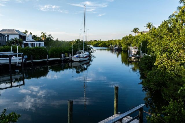 1290 HIDDEN HARBOR WAY, Sarasota, FL 34242