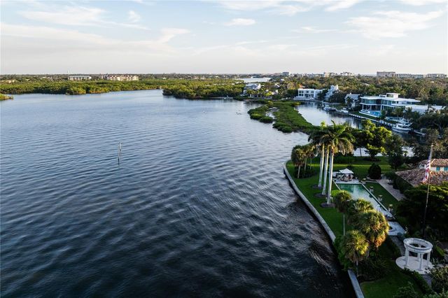 1290 HIDDEN HARBOR WAY, Sarasota, FL 34242