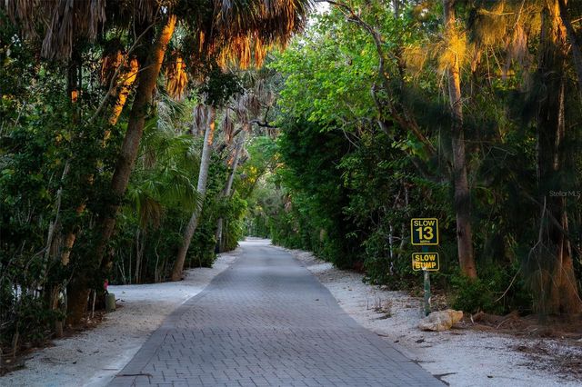 1290 HIDDEN HARBOR WAY, Sarasota, FL 34242