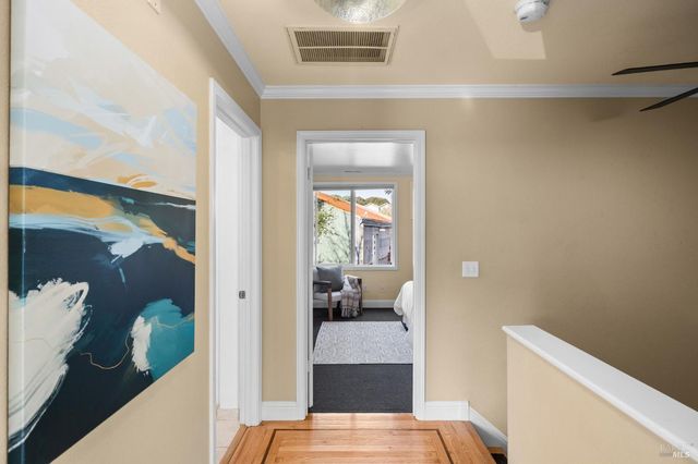 12 Rain Tree Ct, Petaluma, CA 94952