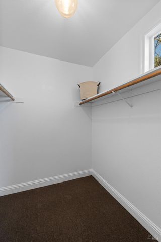 12 Rain Tree Ct, Petaluma, CA 94952