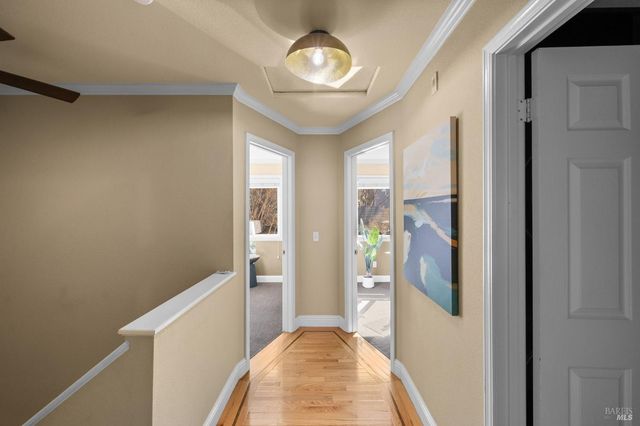 12 Rain Tree Ct, Petaluma, CA 94952