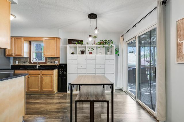 8910 Janero Avenue S, Cottage Grove, MN 55016