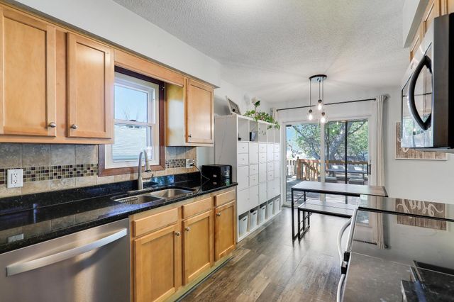 8910 Janero Avenue S, Cottage Grove, MN 55016