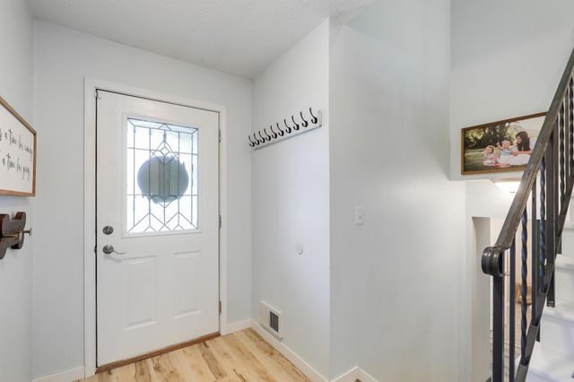 8910 Janero Avenue S, Cottage Grove, MN 55016