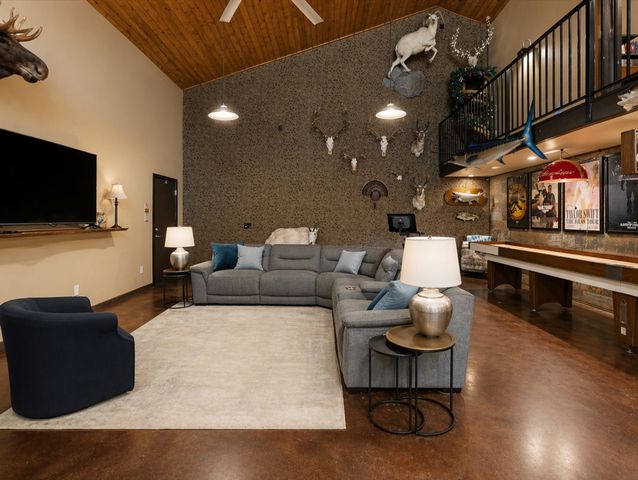 26100 Us-377-Br, Whitesboro, TX 76273