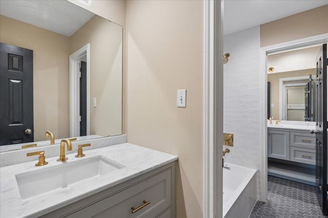 13518 Gainesway Drive, Cypress, TX 77429