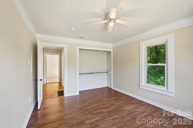 441 Main Street, Clyde, NC 28721