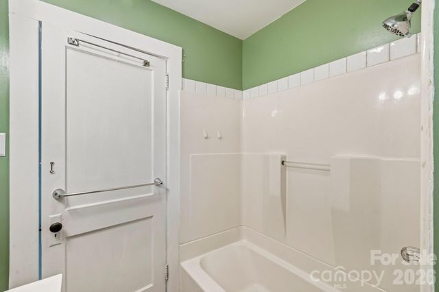 441 Main Street, Clyde, NC 28721