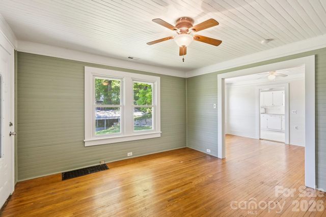 441 Main Street, Clyde, NC 28721