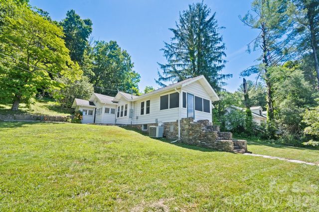 441 Main Street, Clyde, NC 28721