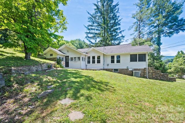 441 Main Street, Clyde, NC 28721