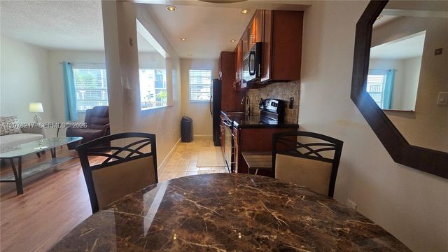 415 NE 2nd Street 105, Hallandale Beach, FL 33009