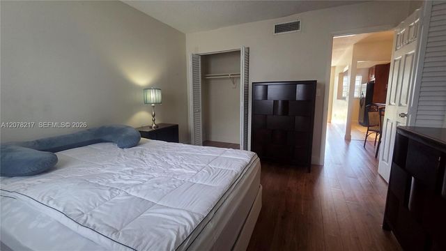 415 NE 2nd Street 105, Hallandale Beach, FL 33009