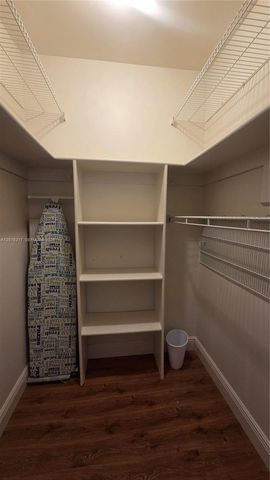 415 NE 2nd Street 105, Hallandale Beach, FL 33009