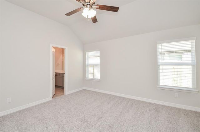 7402 Sunlit Harbor Dr, Cypress, TX 77433