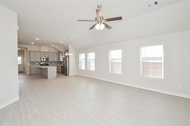 7402 Sunlit Harbor Dr, Cypress, TX 77433