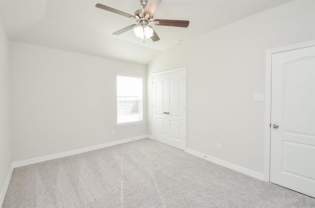 7402 Sunlit Harbor Dr, Cypress, TX 77433