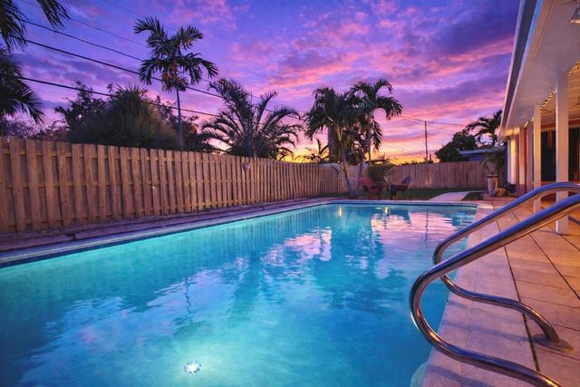 180 SW 9th Court, Pompano Beach, FL 33060