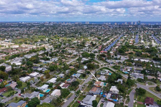 180 SW 9th Court, Pompano Beach, FL 33060