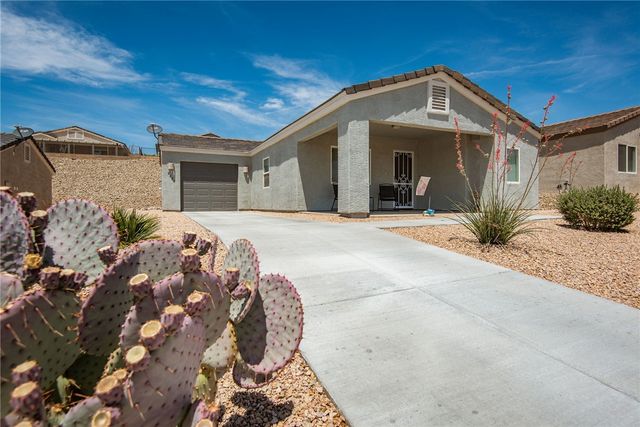 2635 Bear Moutain Loop, Bullhead City, AZ 86442