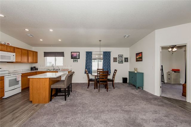 2635 Bear Moutain Loop, Bullhead City, AZ 86442