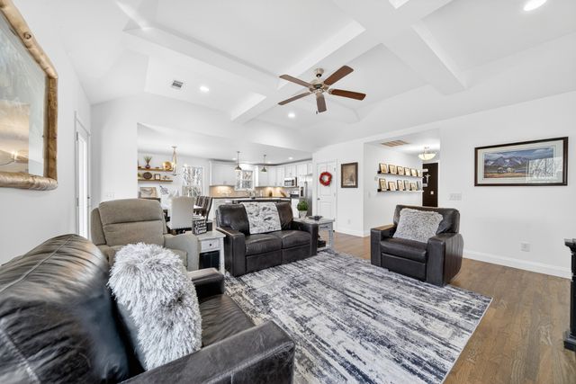 6716 Old Highway 431, Springfield, TN 37172