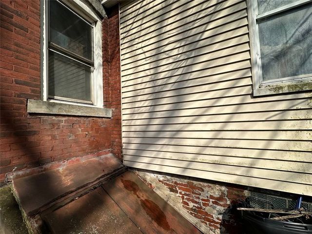 234 Renova St, Hazelwood, PA 15207