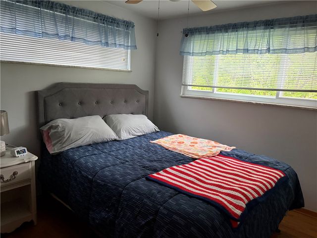 9661 Don Dr, North Huntingdon, PA 15642