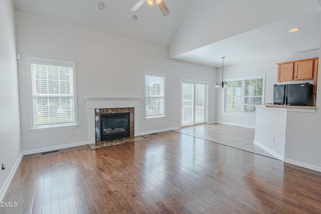 104 Cale Drive, Burlington, NC 27215
