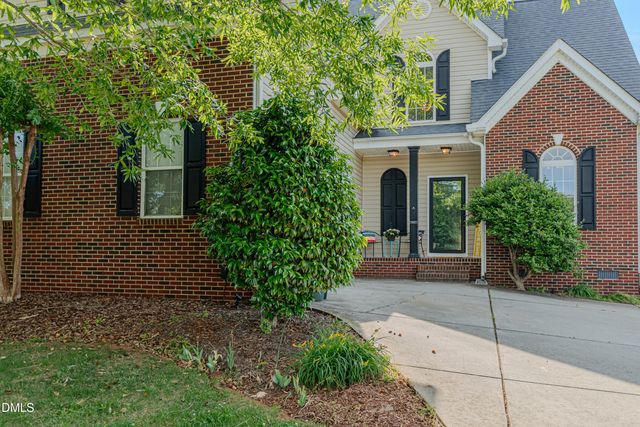 104 Cale Drive, Burlington, NC 27215