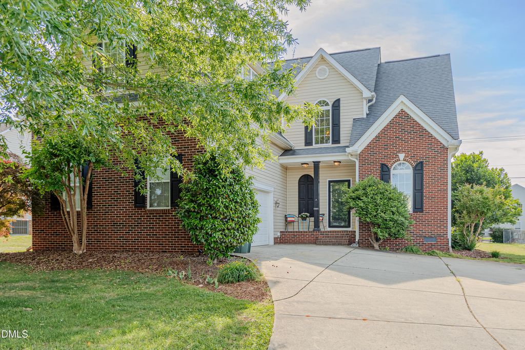 104 Cale Drive, Burlington, NC 27215